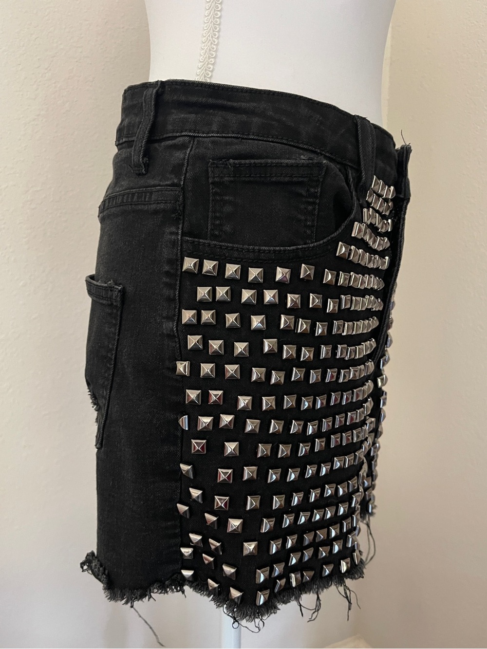 Fashion Nova Black High-Waist Studded Denim Shorts - Picture 5 of 8